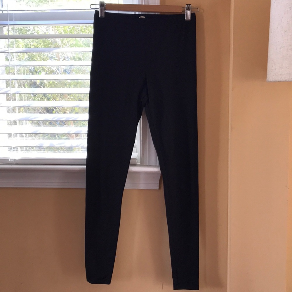 Black sheen Forever 21 leggings